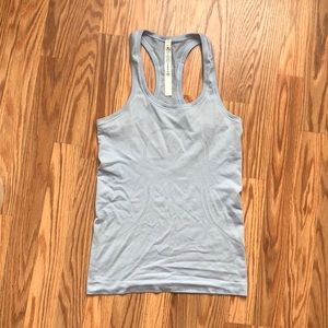 🔥SOLD🔥NWOT Lululemon Swiftly Tech Tank size 4